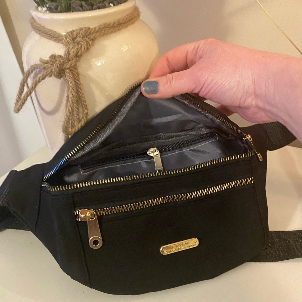 Black Fanny Pack